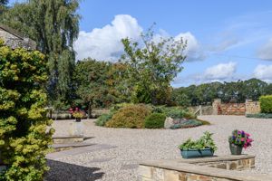 Photo 27- click for photo gallery